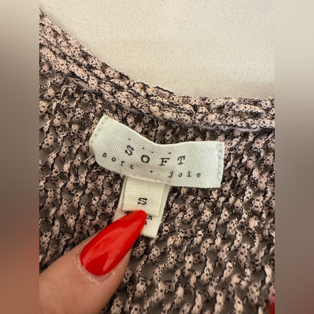 Soft Joie V-Neck Sweater - Sz S - Picture 3 of 4